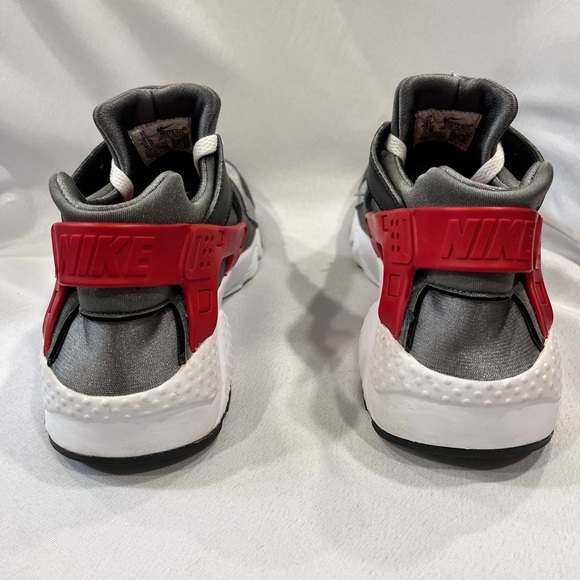 Hurache Nike Sneakers - Picture 6 of 7